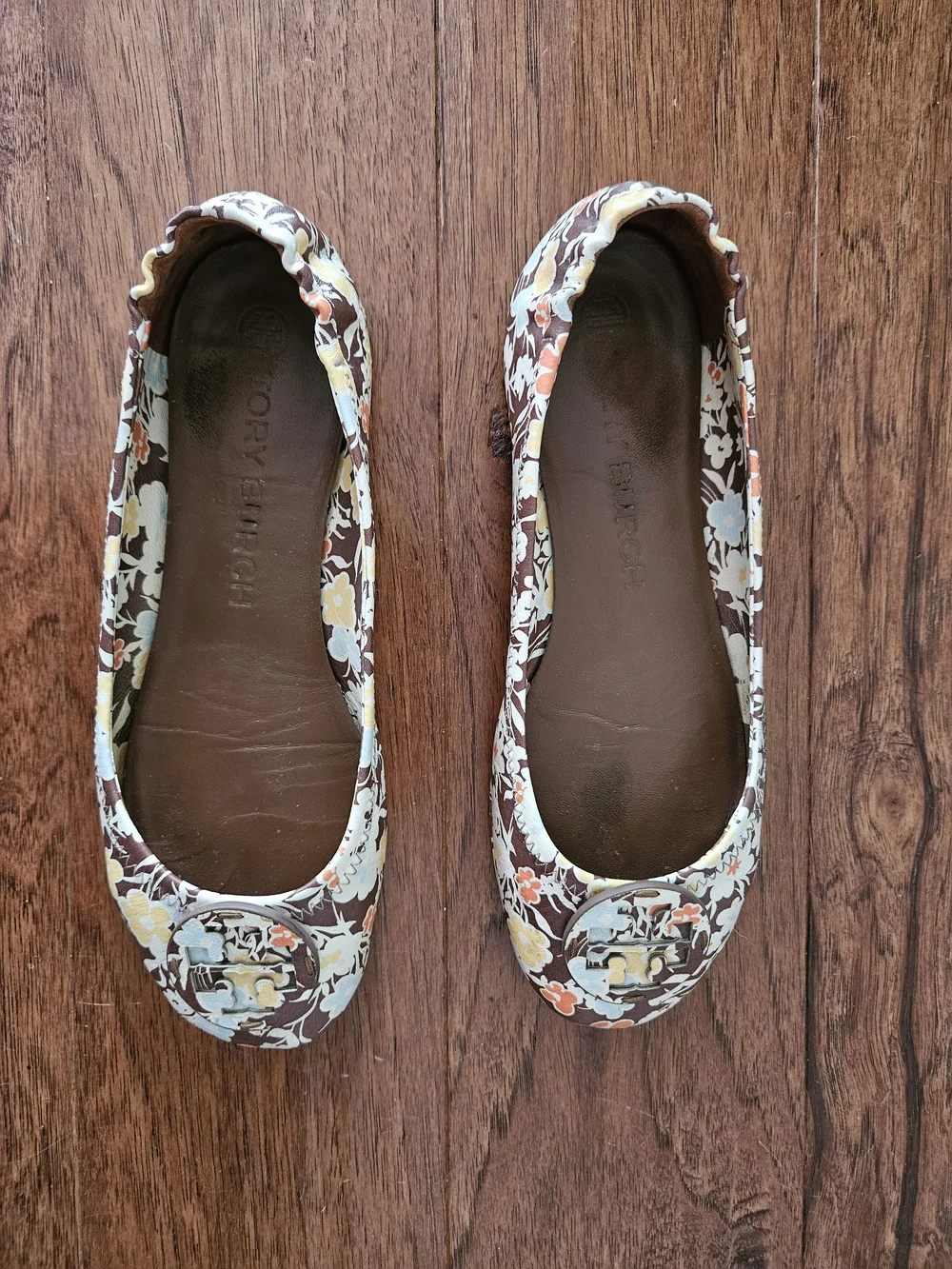 Tory Burch Floral Ballet Flats in Brown and Multi Size 8.5